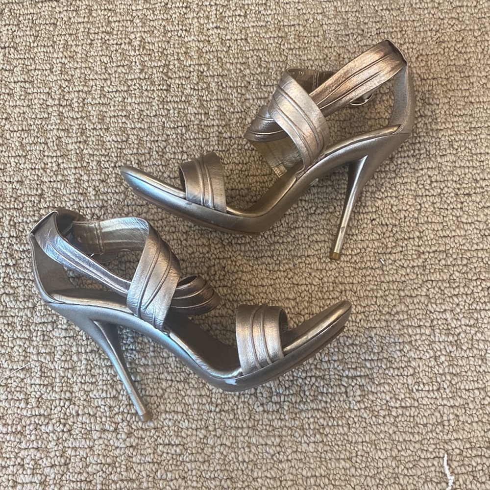 Gold Heels With Buckle Ankle Strap Size 8. Heel just over 4 IN High. Worn once.